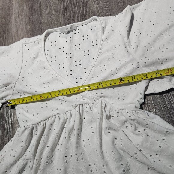 Gaze Apparel white eyelet babydoll top  ✦ white puffy-sleeved wrap top ✦ - Picture 10 of 12
